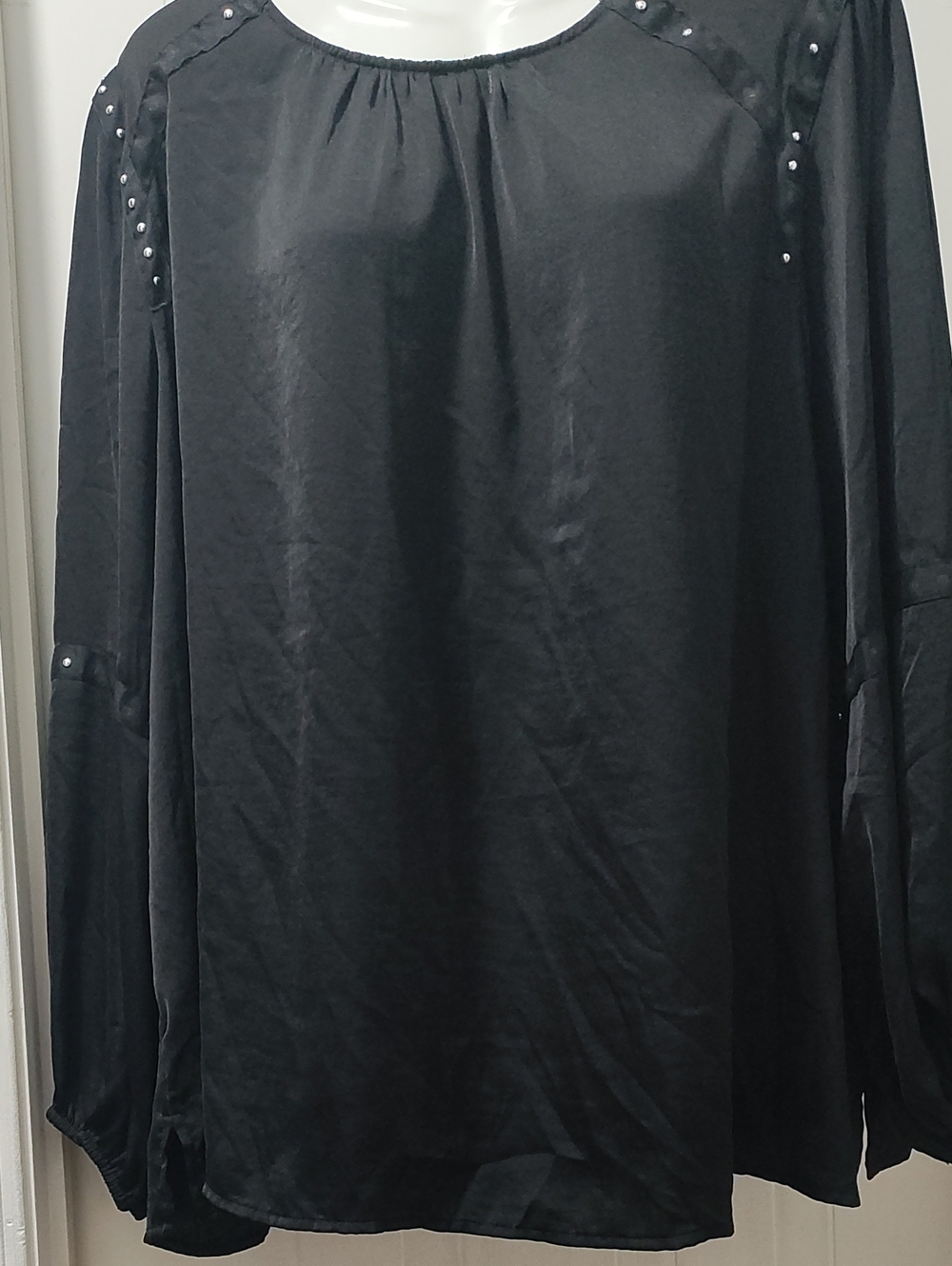 Vince Camuto Black Long-Sleeve Shirt with Subtle Stud Accents
